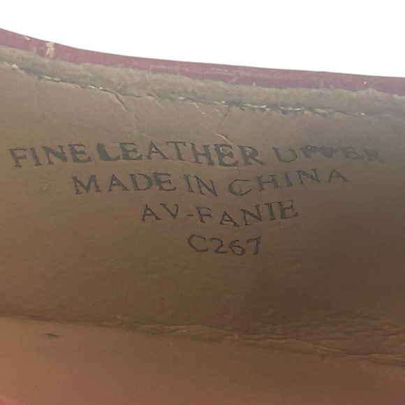 Adrienne Vittadina Fanie Pink Leather Kitten Heel Scalloped Pumps Career SZ 6.5 - Picture 3 of 13